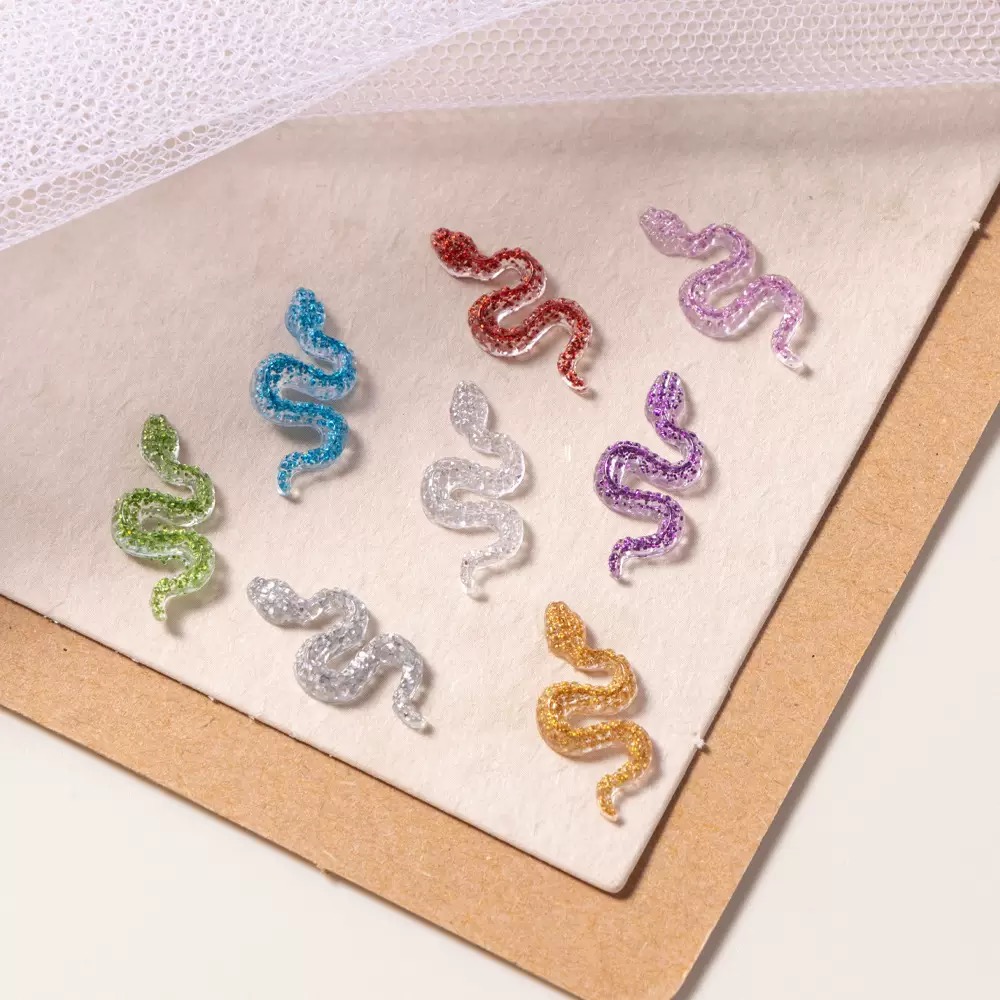 Tiny Shimmer Cartoon Snake Res - đánh giá và giá Embellishment Glue Craft