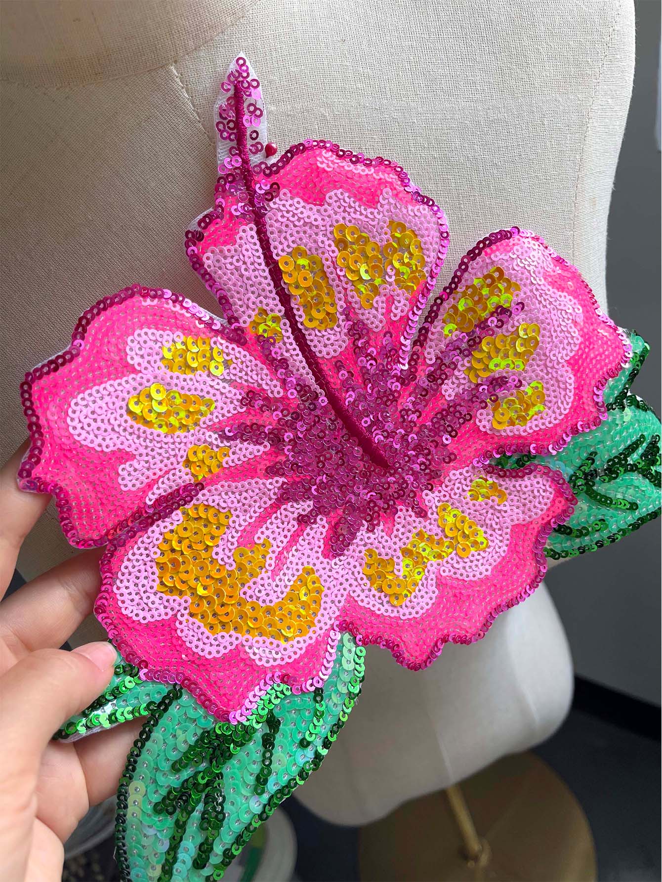 1 Piece 26CM Shining Pink Sequ - đánh giá và giá Applique Patch Flower